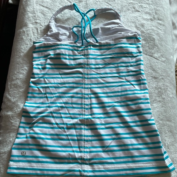 Lululemon tank - Picture 2 of 2